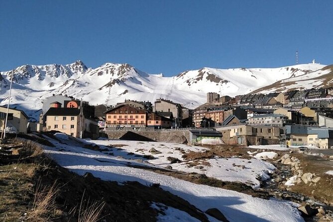 Andorra, France & Spain: 3 Countries in One Day from Barcelona - The Coach Ride: Scenery Plus the Reality of Long Hours