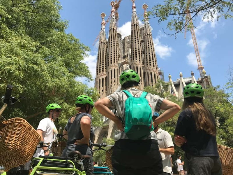 Barcelona: 1.5-Hour Sightseeing Tour by Bike/Electric Bike - Who This Tour Fits Best (and Who Might Prefer Something Else)