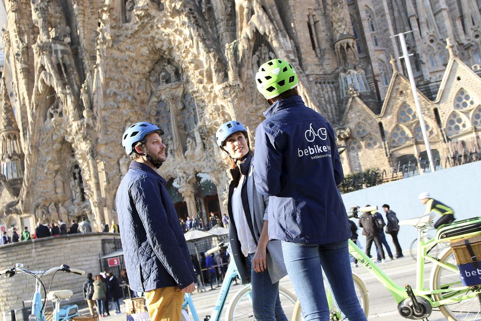 Barcelona: 2.5-Hour Bike or E-Bike Historical Tour - Who this tour is best for