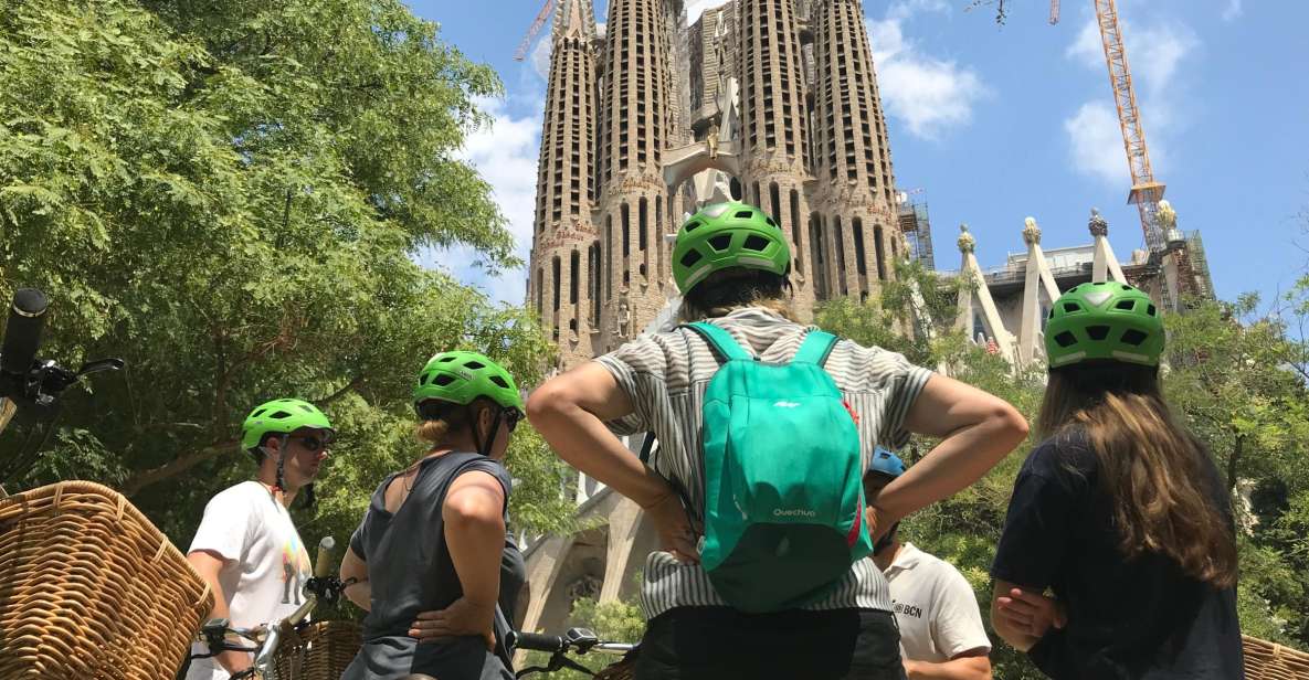 Barcelona: 2.5-Hour Bike or E-Bike Historical Tour - Why this Gaudí e-bike tour is good value at $28