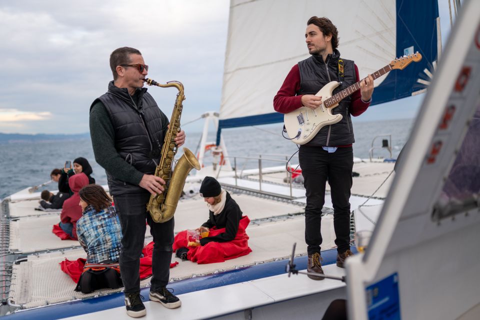 Barcelona: Catamaran Cruise with optional Live Jazz Music - Why This 1.5-Hour Catamaran Cruise Fits Barcelona So Well