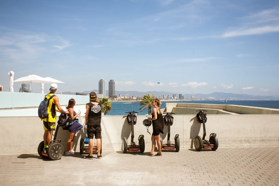 Barcelona: City Highlights Guided Segway Tour - Getting started at Carrer del Correu Vell (and what to bring)