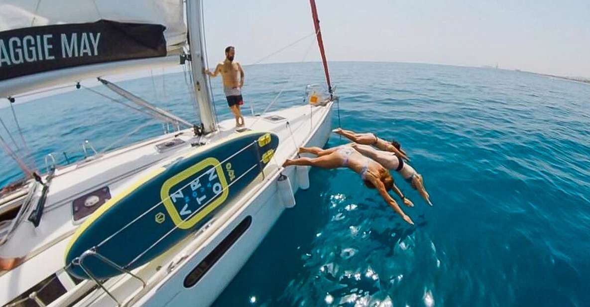 Barcelona: Coastline Boat Trip with Snacks and Cava - Small-group energy: the difference between a tour and a vibe