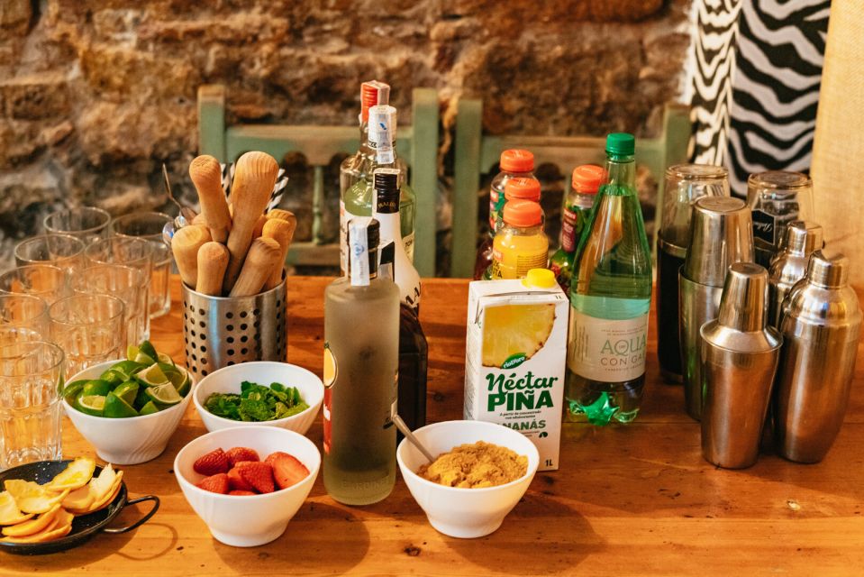Barcelona: Cocktail Master Class by Mixologist with Tapas - Should You Book This Cocktail and Tapas Class?