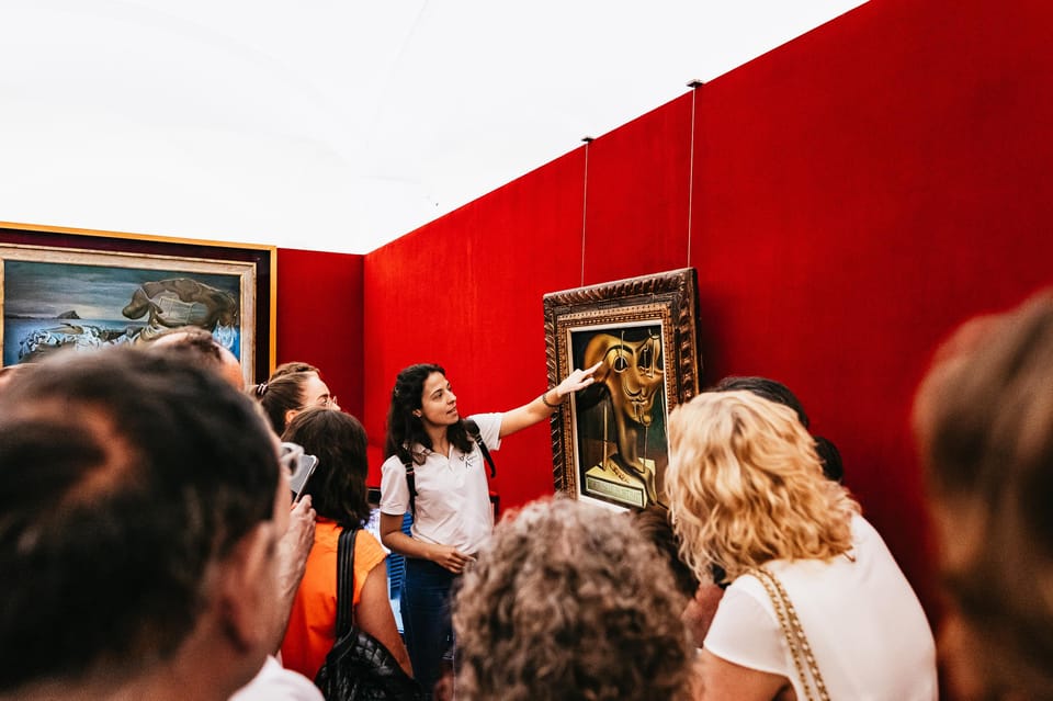 Barcelona: Dali Museum, House and Cadaques Guided Tour - Meeting at Palau de la Música: Get There Early, Feel Organized