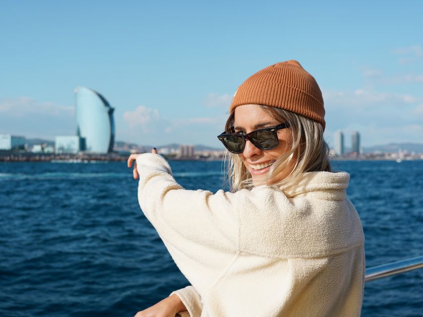 Barcelona: Daytime or Sunset Catamaran Cruise with Music - Practical tips so your hour feels like it should