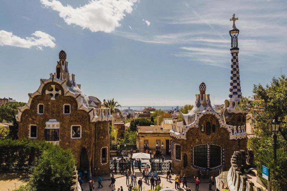 Barcelona: Discover Gaudí, Sagrada Familia, and Park Güell - A Gaudí day that’s built around your time (and your energy)
