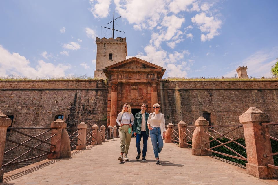 Barcelona: E-Bike Tour with Montjuic Cable Car & Boat Ride - What to Bring and What to Know Before You Ride