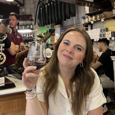 Barcelona: El Born and Gothic Quarter Wine & Tapas Bar Tour - Meeting up near Plaça de Sant Jaume: where the tour starts