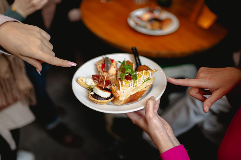 Barcelona: El Born Food Walking Tour with Tapas and Drinks - What’s Included, and What You’ll Still Need to Plan for