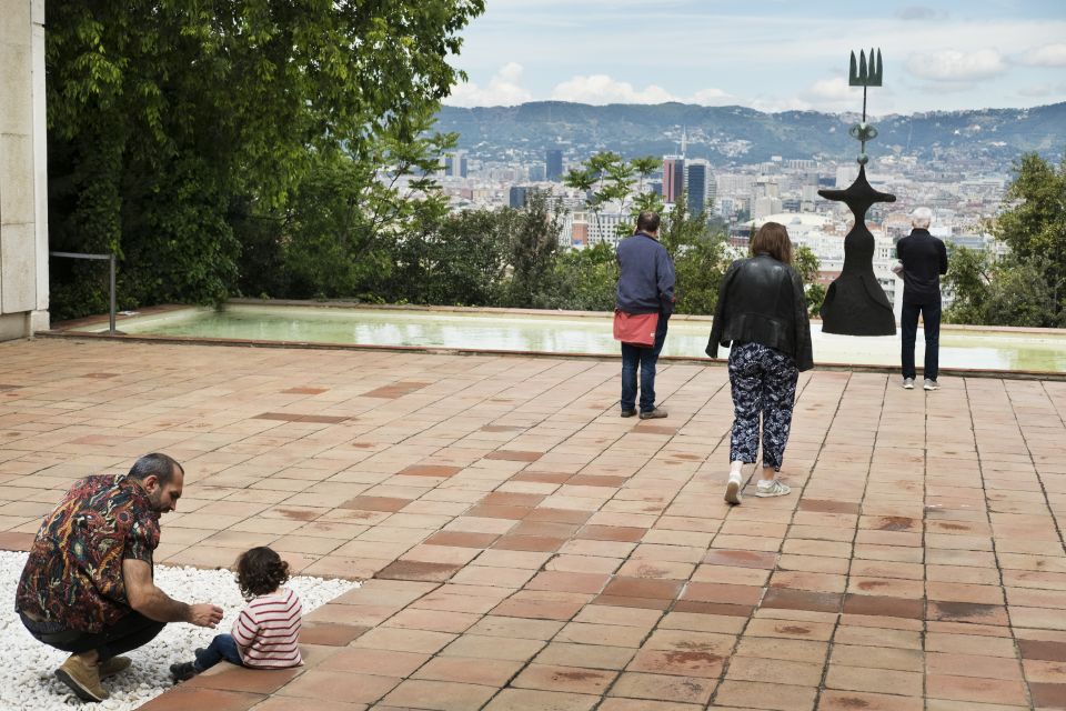 Barcelona: Fundació Joan Miró Skip-the-Line Entry Ticket - Audio Guides: How to Make the Art Click
