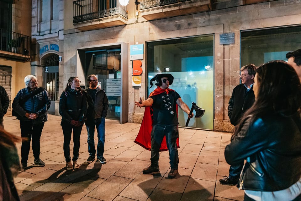 Barcelona: Gothic Quarter Ghosts and Legends Walking Tour - Your Guide Matters: Storytelling Style, Humor, and Neutral Delivery