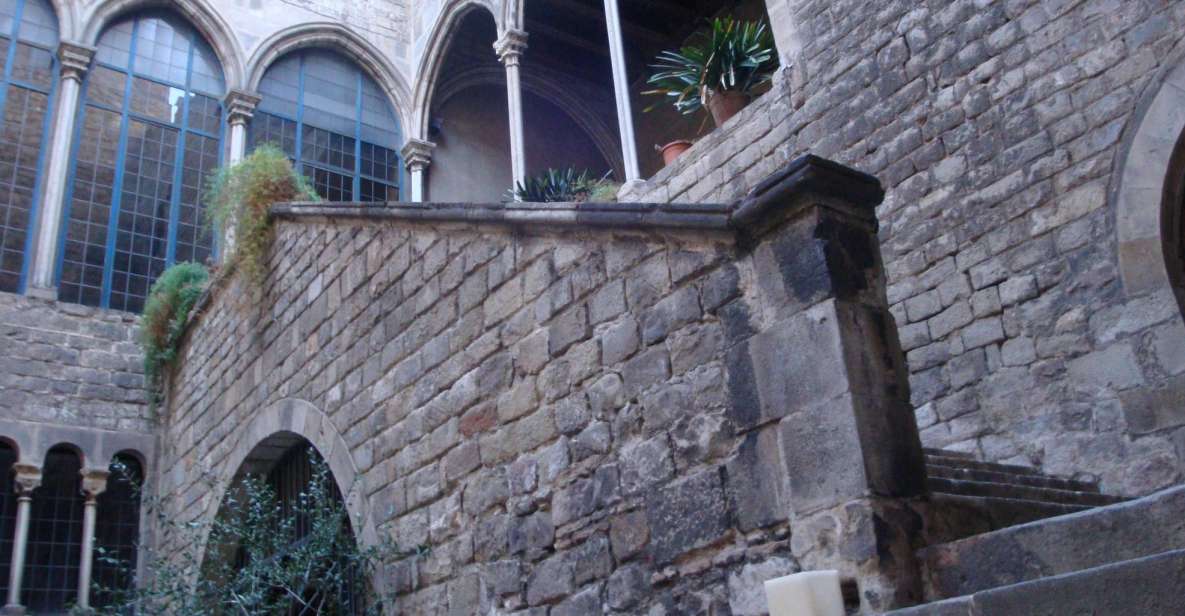 Barcelona: Gothic Quarter Walking Tour - Weather-Proof Walking: Sun, Rain, Wind, and Strong Showers