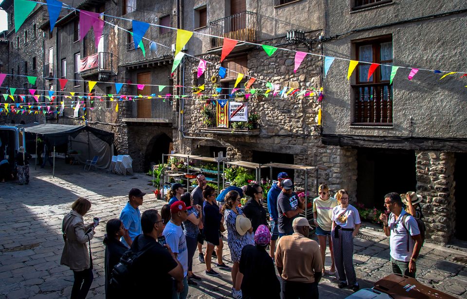 Barcelona: Guided Day Trip to Andorra, France, and Spain - The return to Barcelona: St. Climent church and valley views