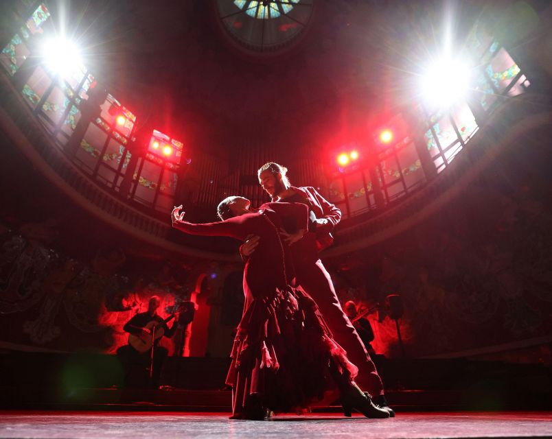 Barcelona: Guitar Trio & Dance @ Palau de la Música - Who should book this show (and who should think twice)