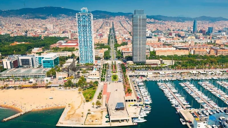 Barcelona: Helicopter Flight over Barcelona's Coastline - How the 7-minute flight pacing really feels