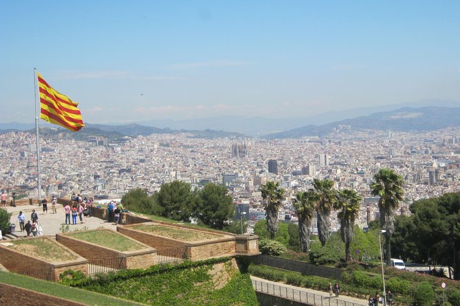 Barcelona Highlights Guided Tour with Monjuic Cable Car - MNAC viewpoint and Montjuïc’s Olympic-era perspective