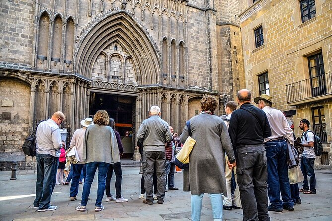 Barcelona Highlights Guided Tour with Monjuic Cable Car - Montjuïc cable car: one-way ticket, big views, and weather reality