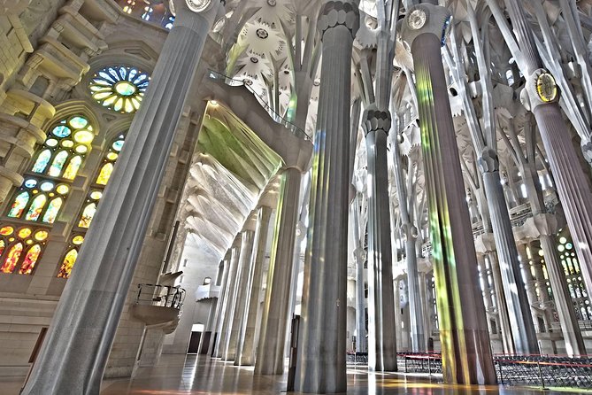 Barcelona in 1 Day: Sagrada Familia, Park Guell,Old Town & Pickup - How the 1-Day Barcelona Highlights Tour Flows