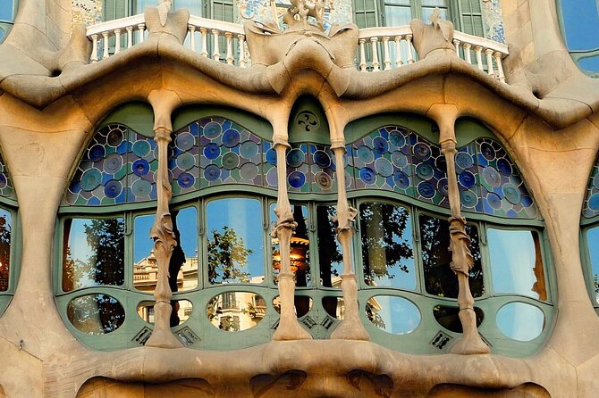 Barcelona in 1 Day: Sagrada Familia, Park Guell,Old Town & Pickup - Price and Value: What You’re Paying For (and What You’re Not)