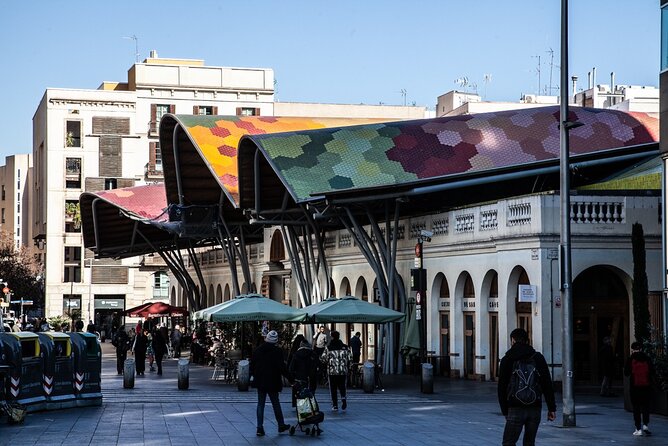 Barcelona Markets Tour - El Born and the caganer detour: olive oil, old market bones, and a big Catalan joke