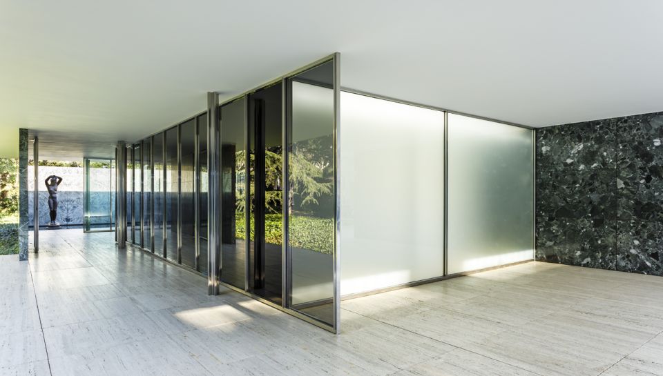 Barcelona: Mies van der Rohe Pavilion Ticket and Audio Guide - When photos and art show up: how the pavilion can look different