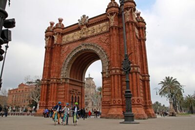 Barcelona: Montjuic Hill E-Bike Tour - Montjuïc without the suffering: Joan Brossa gardens and Sot del Migdia
