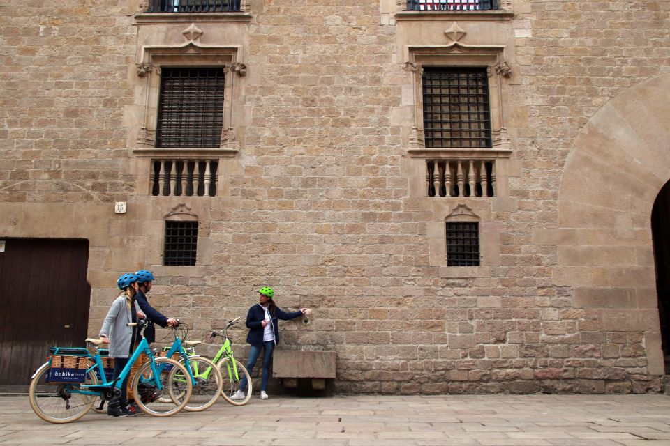 Barcelona: Montjuic Hill E-Bike Tour - E-bike setup, safety, and how the tour actually feels