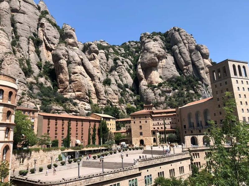 Barcelona: Montserrat Tour with Transport & Basilica Option - The Montserrat Monastery Tour: 60 Minutes That Sets the Stage
