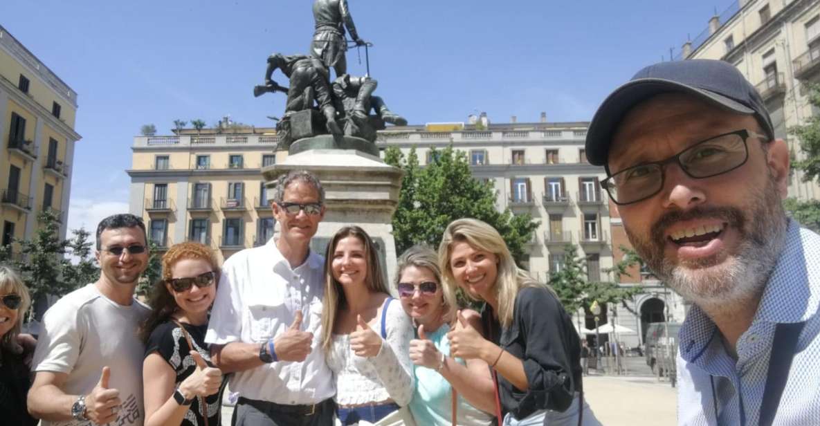 Barcelona: Old Town and Gothic Quarter Walking Tour - Plaça del Rei and Palau Reial: medieval power in the open air