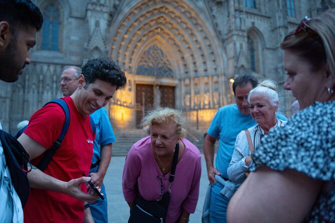 Barcelona Old Town Tapas Tour: Vermouth, Bites & Hidden Gems - A Quick Pause at Placa Sant Felip Neri: Peace in a Place with Teeth