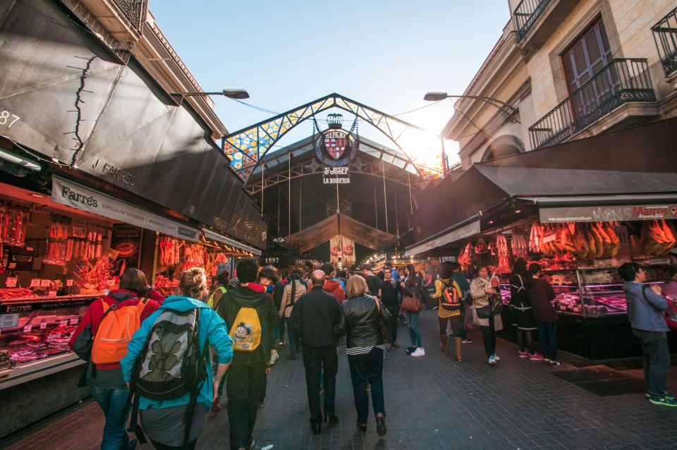 Barcelona: Paella Cooking Experience & Boqueria Market Tour - Why Boqueria + Paella Cooking Makes Sense in 3 Hours