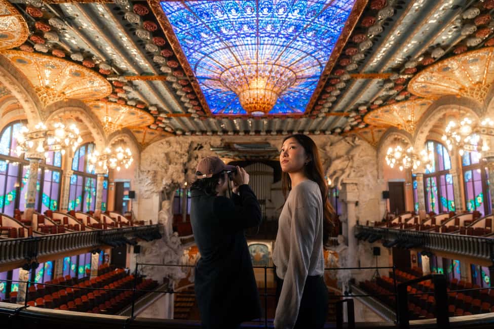 Barcelona: Palau de la Música Self-Guided Tour - Entering from the foyer: start where the building makes sense