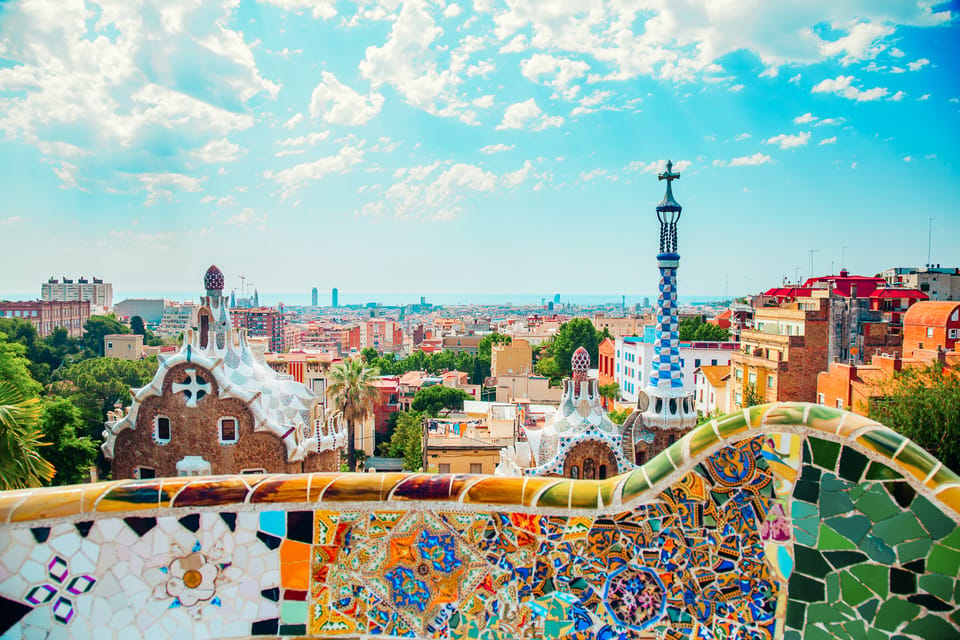 Barcelona: Park Güell Guided Tour & Priority Access - Who should book this Park Güell priority guided tour