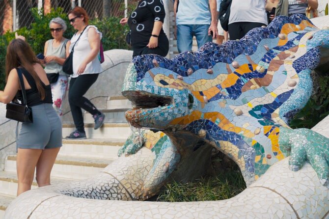 Barcelona: Park Güell Guided Tour & Tickets with Fast-Track Entry - Price and value at $32.44: when it’s worth it and when it isn’t