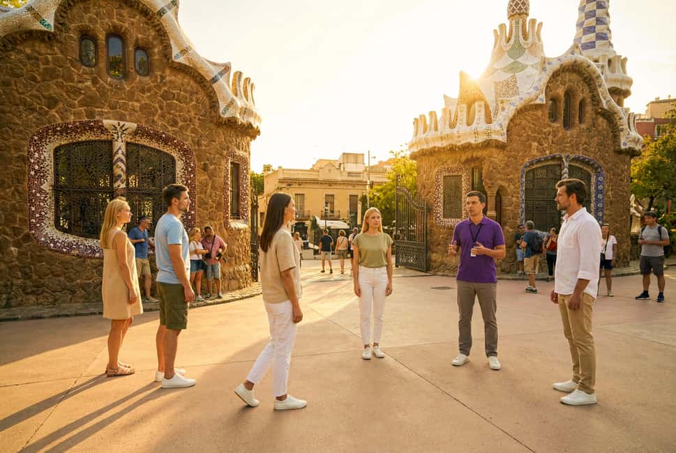 Barcelona: Park Güell Guided Tour with Fast-Track Ticket - What happens during the 1.5-hour route