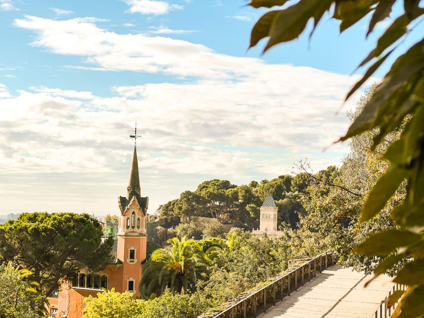 Barcelona: Park Güell & La Sagrada Familia Tickets and Tour - The Guide Makes or Breaks a Gaudí Day