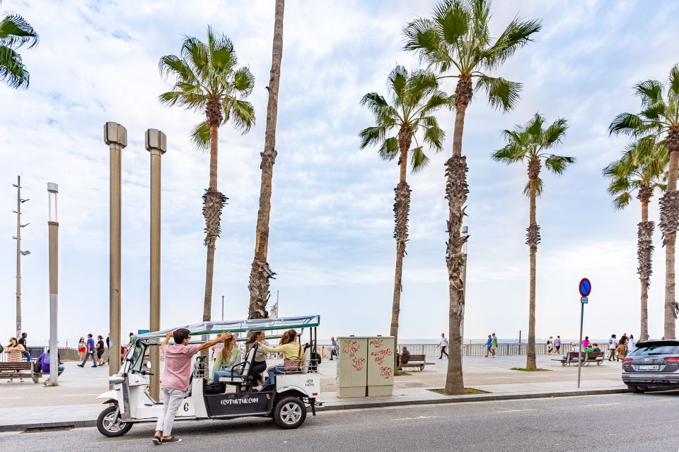 Barcelona: Private City Tour by Eco Tuk Tuk - Arc de Triomf and La Monumental: the city’s “big entrance” feeling