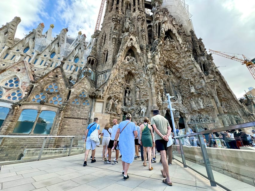 Barcelona: Sagrada Familia Entry Ticket and Guided Tour - Key things worth caring about before you go