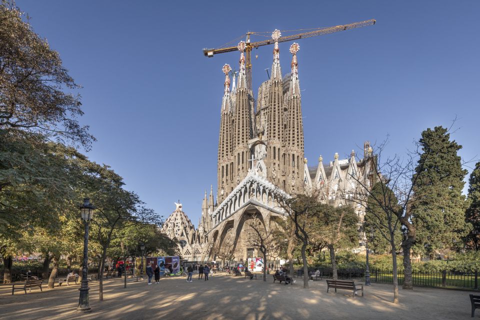 Barcelona: Sagrada Familia Entry Ticket with Audio Guide - Practical Rules: What to Bring and What Will Get You Turned Away