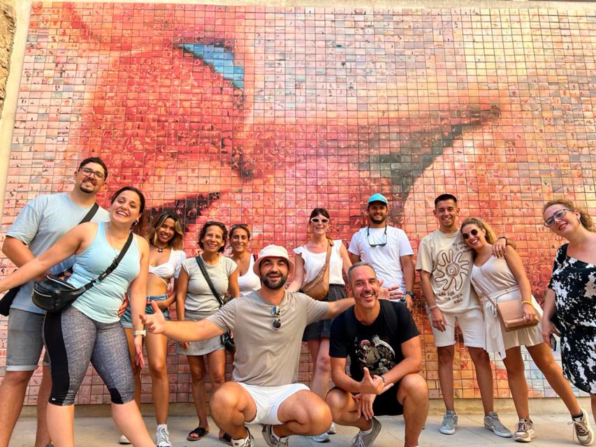 Barcelona: Sagrada Familia, Modernism, and Old Town Tour - Key things I’d plan around