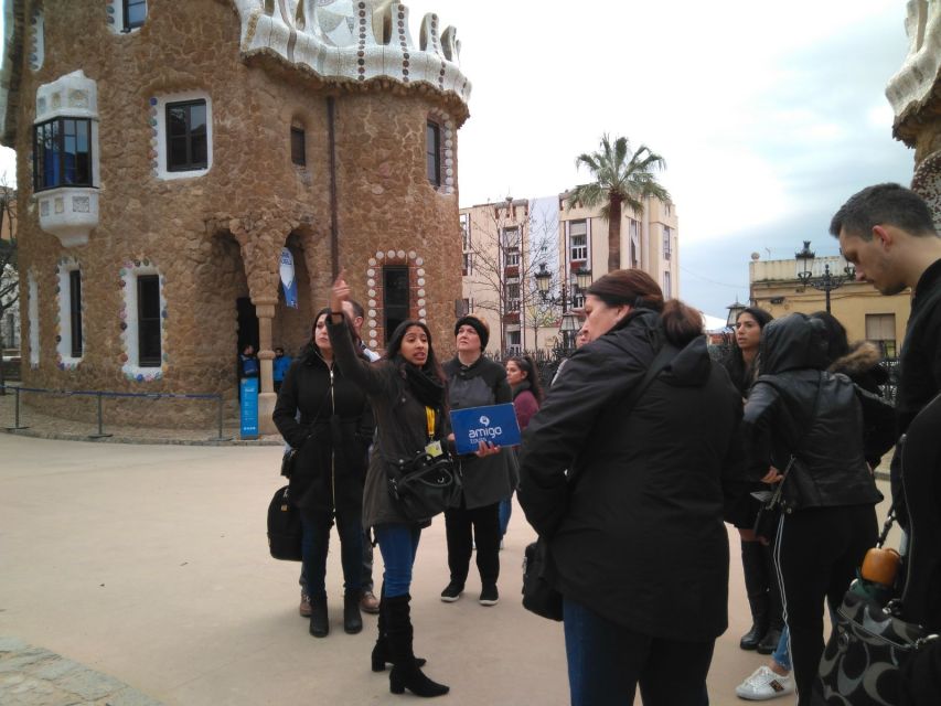 Barcelona: Sagrada Familia & Park Güell Guided Tour & Ticket - Key highlights worth your attention