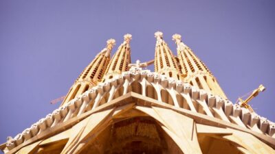 Barcelona: Sagrada Familia Skip-the-Line Guided Tour - What the Official Guide Helps You Understand (In 90 Minutes)