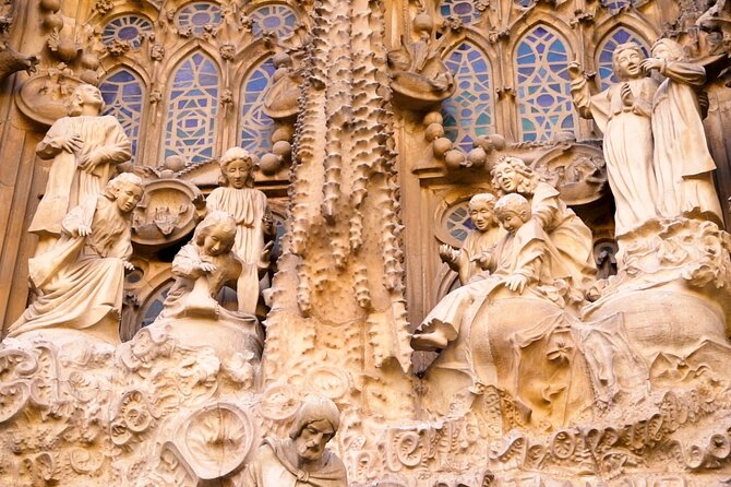 Barcelona: Sagrada Familia Skip-the-Line Guided Tour and Tickets - Inside the Basilica: stained glass, sculpted details, and what to look for
