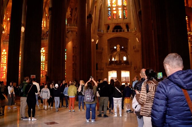 Barcelona: Sagrada Familia Skip-the-Line Guided Tour and Tickets - Security and the dress code: plan around them, not around luck