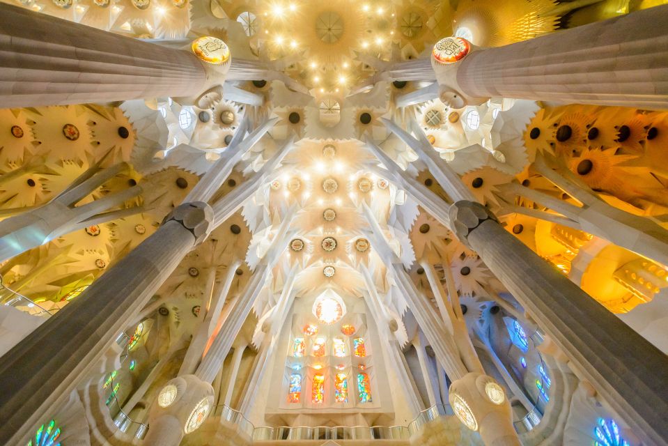Barcelona: Sagrada Familia Tour & Optional Tower Visit - Why a guided Sagrada Familia tour feels worth it
