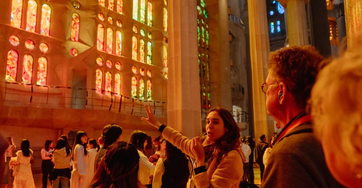 Barcelona: Sagrada Familia Tour w/Skip-the-Line Entry Ticket - Key things to know before you go