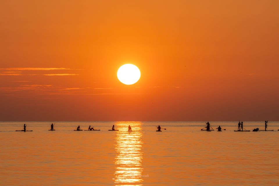 Barcelona: Sunrise Paddleboarding with Instructor and Photos - Should You Book It?