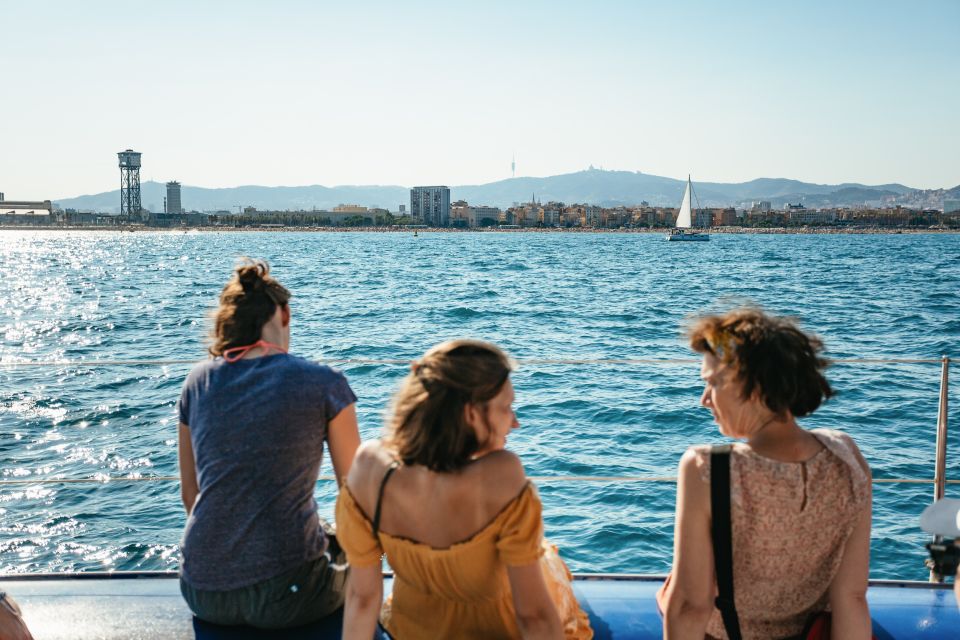 Barcelona: Sunset Catamaran Cruise with Live Music - Getting there: meeting point varies, so plan to be early