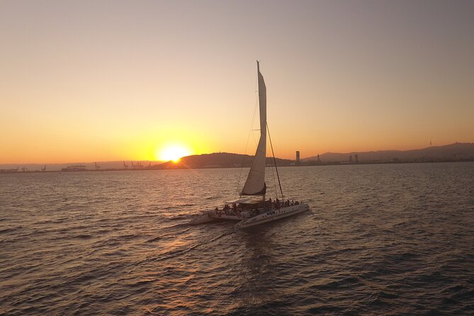 Barcelona Sunset Live Jazz Music Cruise - Photos and views: where you’ll get the best skyline shots